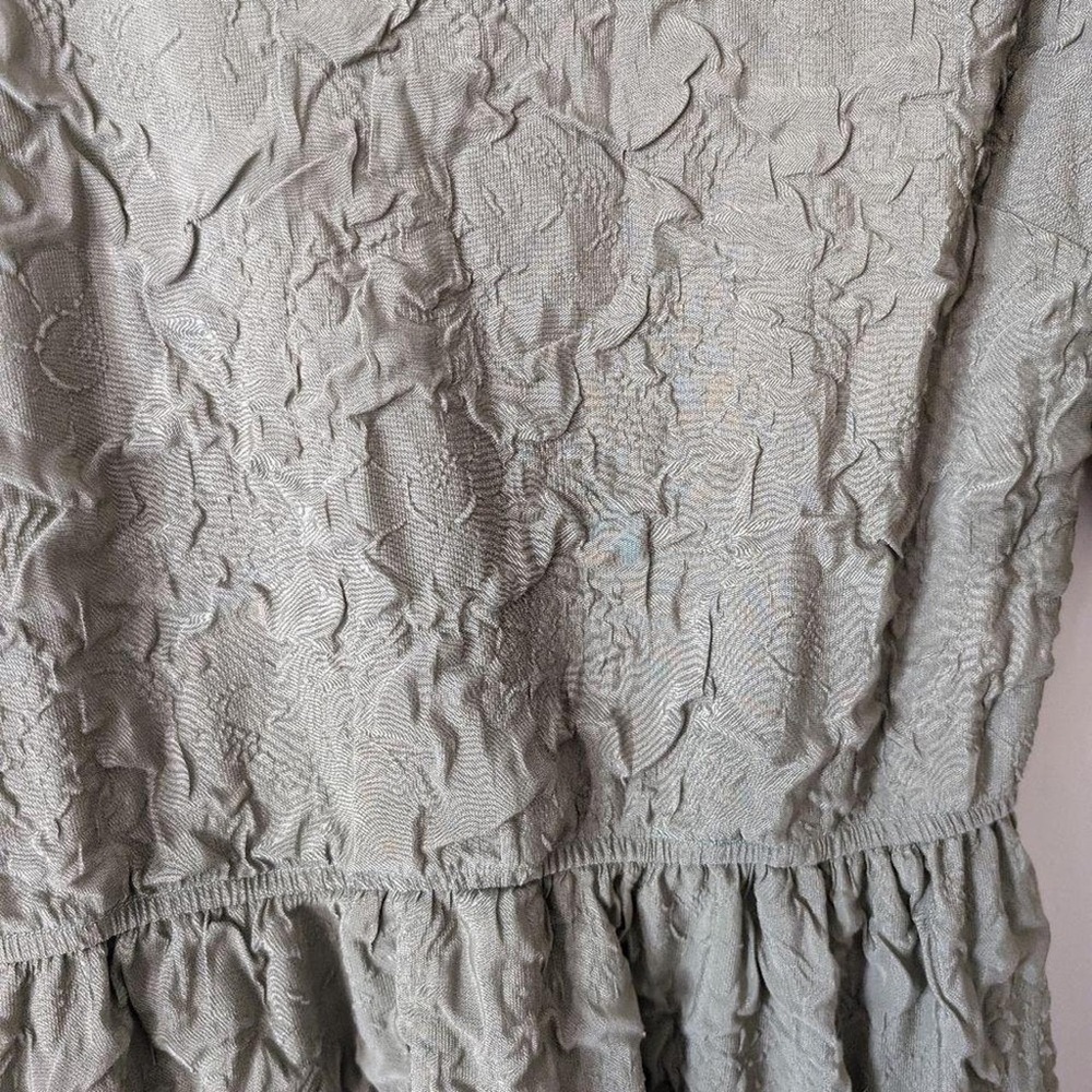 Tuckernuck Moon River Olive Textured Midi Dress medium - Picture 9 of 11